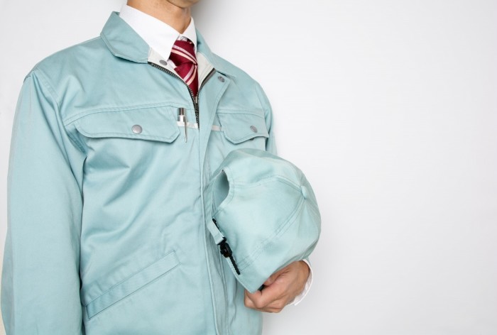 作業服の男性